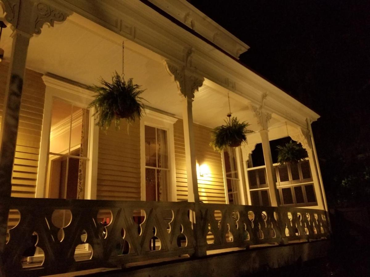 Thomas Weihs Haus Acomodação com café da manhã Savannah Exterior foto